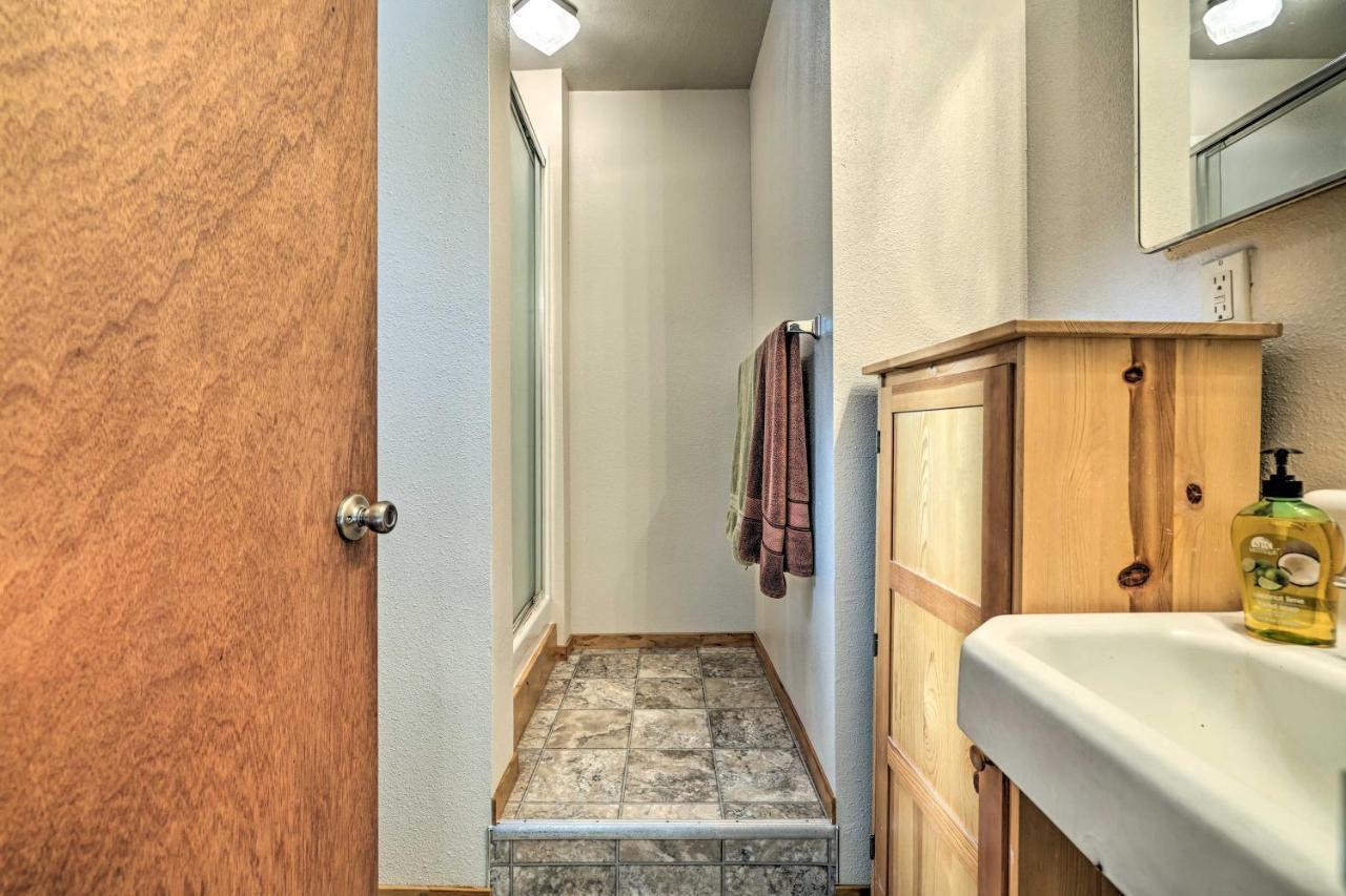 Riverfront Home Near Yosemite National Park! Groveland Exterior foto